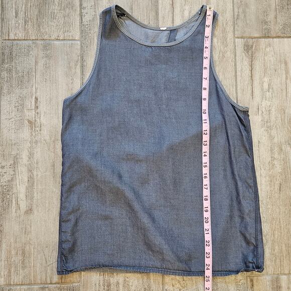 Lululemon Tank Top Womens Size S Open Back Blue Chambray Racerback High Neck - Picture 6 of 7